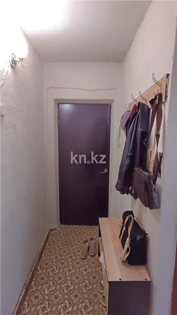 Продажа 3-комнатной квартиры, 61 м², мкр-н 14 в Караганде - фото 12