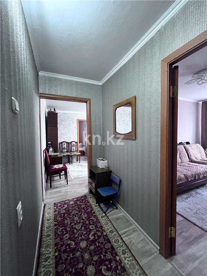 Продажа 4-комнатной квартиры, 61 м², пр. Строителей - Продажа квартир в Караганде фото 20 из 26