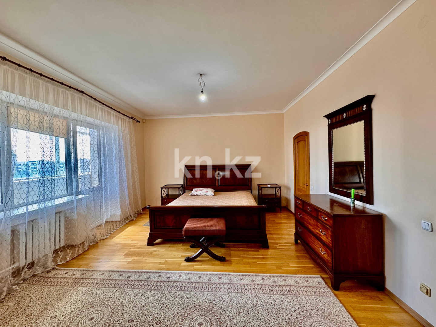 Продажа 6-комнатной квартиры, 383 м², Иманбаева, дом  12/1 - Продажа  пятикомнатных квартир в новостройках Астаны фото 28 из 40