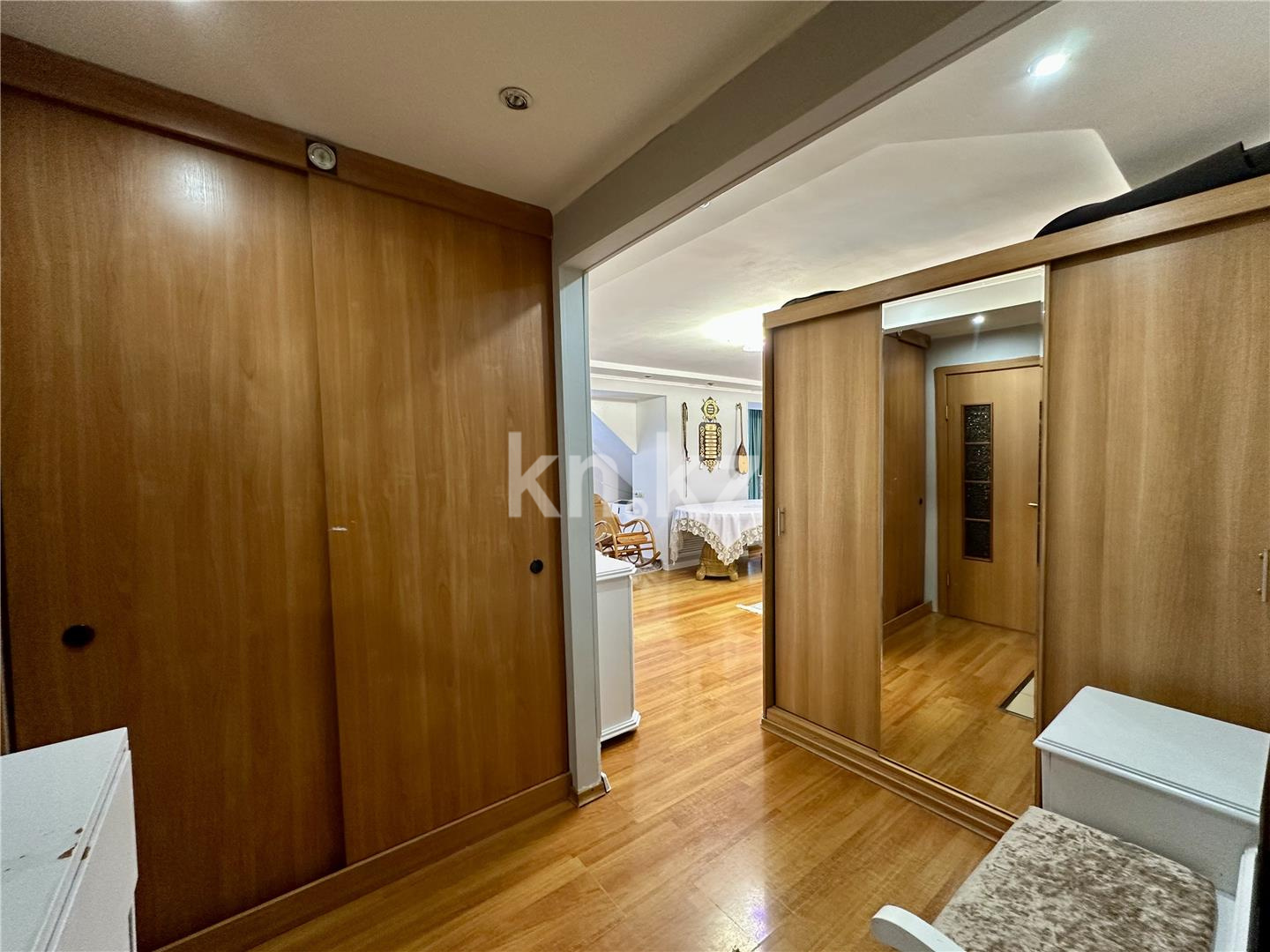 Продажа 4-комнатной квартиры, 110 м², ул. Язева, дом  21/1 - Продажа  четырехкомнатных квартир в Караганде фото 16 из 18