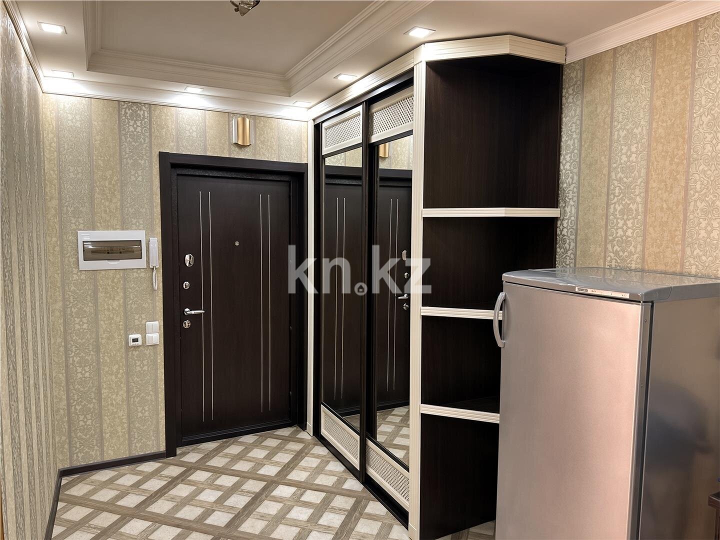 Продажа 2-комнатной квартиры, 75.5 м² в Астане - фото 8