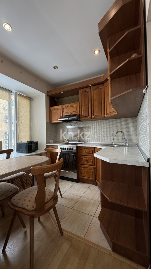Продажа 3-комнатной квартиры, 60 м² - Продажа квартир-студий в Караганде фото 2 из 13
