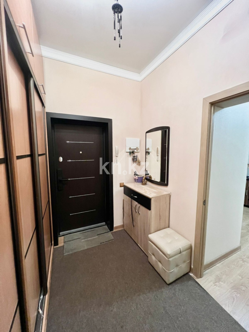 Продажа 3-комнатной квартиры, 102 м², пр. Момышулы, дом  2б - пр. Кошкарбаева в Астане - фото 18