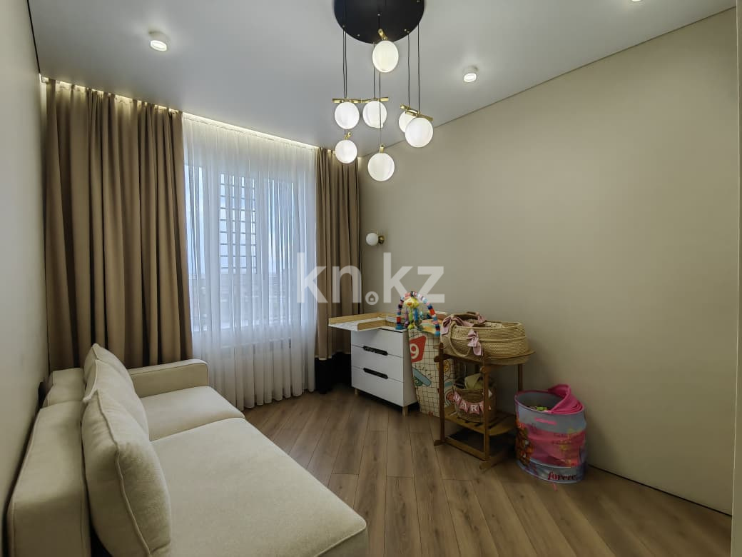 Продажа 3-комнатной квартиры, 97 м² в Караганде - фото 12