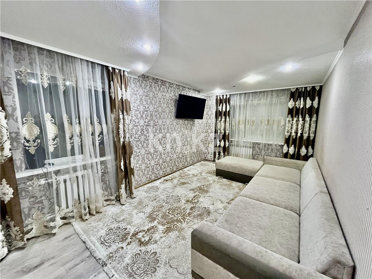 Продажа 3-комнатной квартиры, 61 м², ул. Сейфуллина - Продажа  трехкомнатных квартир в Темиртау фото 1 из 8