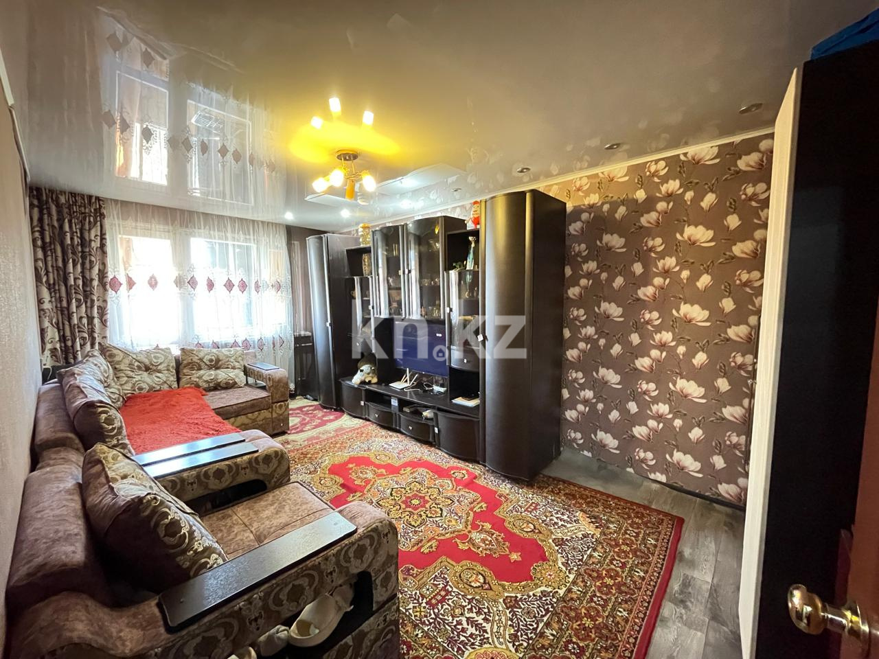 Продажа 2-комнатной квартиры, 45 м², ул. Абая - Продажа и аренда недвижимости в Сарани фото 1 из 6