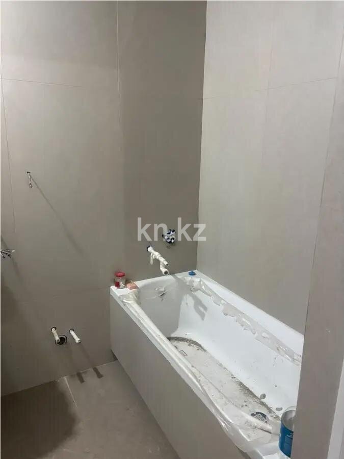 Продажа 3-комнатной квартиры, 79 м² в Караганде - фото 3