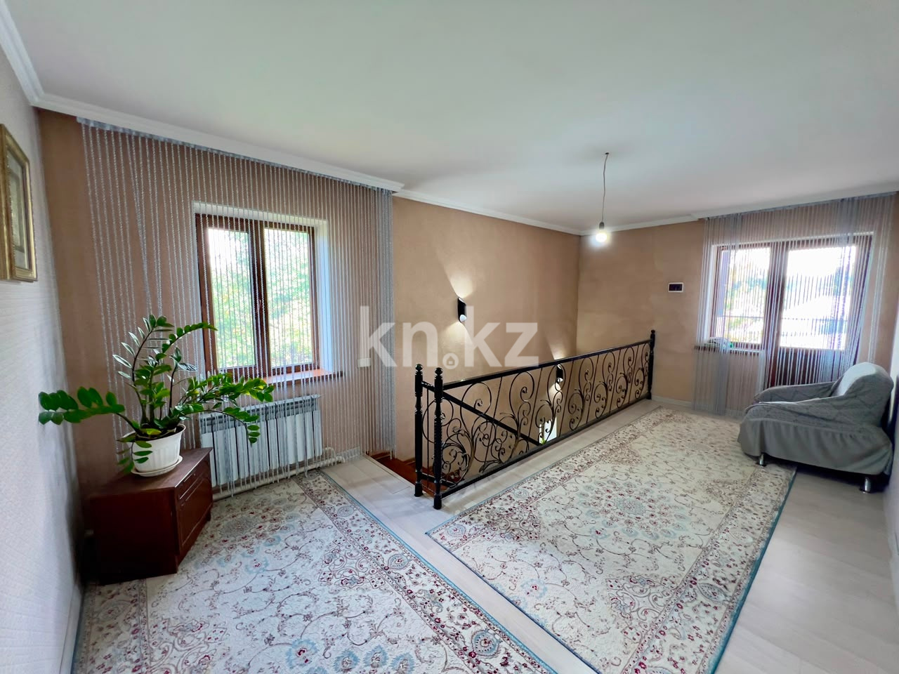 Продажа 6-комнатного дома, 208 м² - Продажа домов, коттеджей в Алматы фото 22 из 36