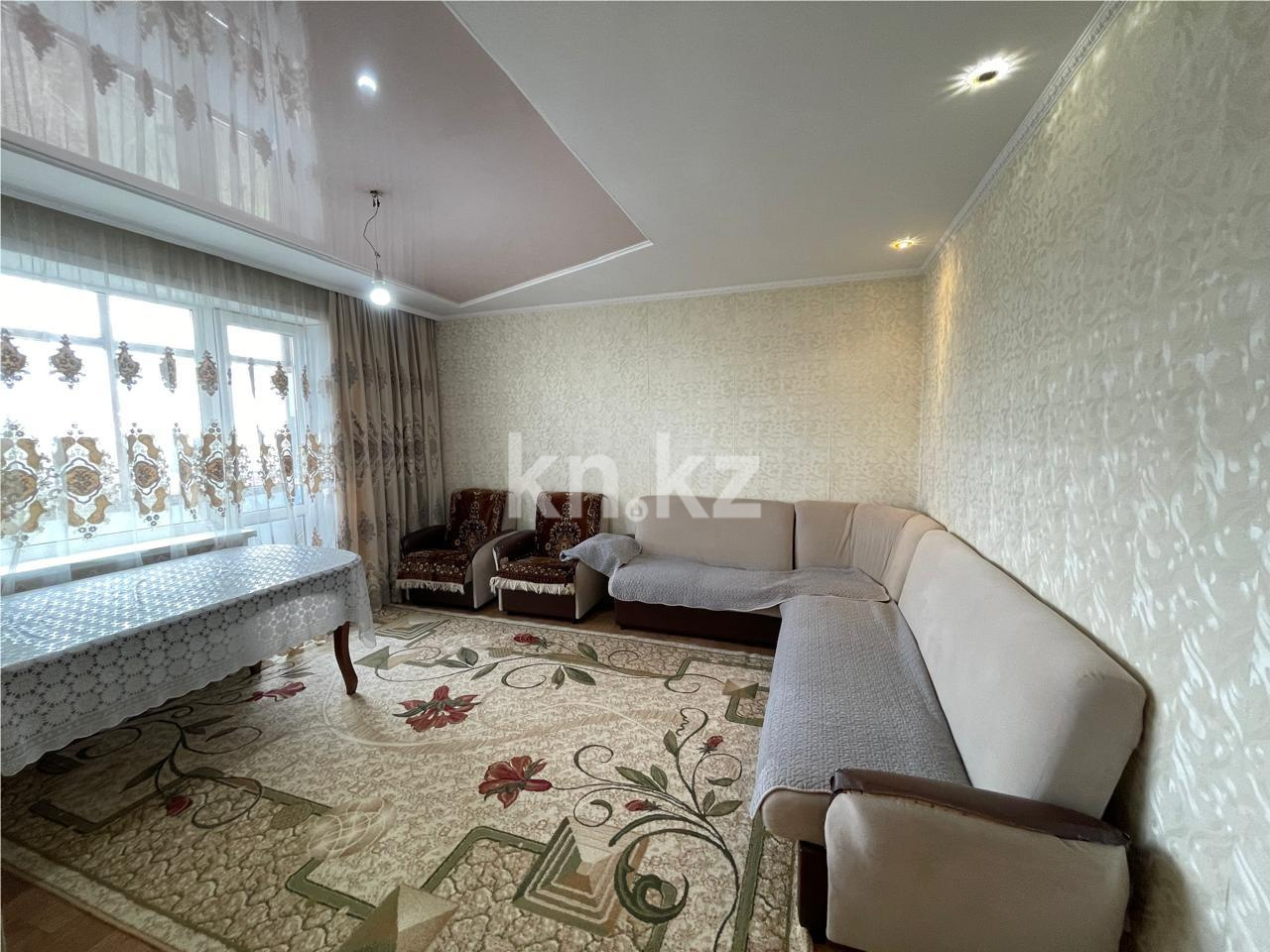 Продажа 4-комнатной квартиры, 81 м², мкр-н Степной-3 - Продажа квартир в Караганде фото 1 из 21