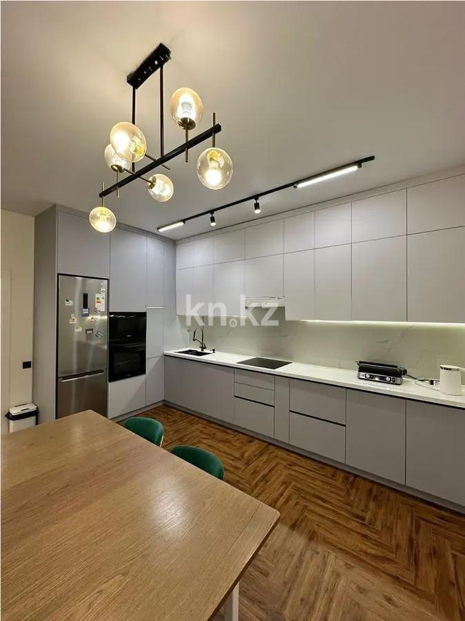 Продажа 3-комнатной квартиры, 100 м², пр. Улы Дала, дом  27 в Астане - фото 4