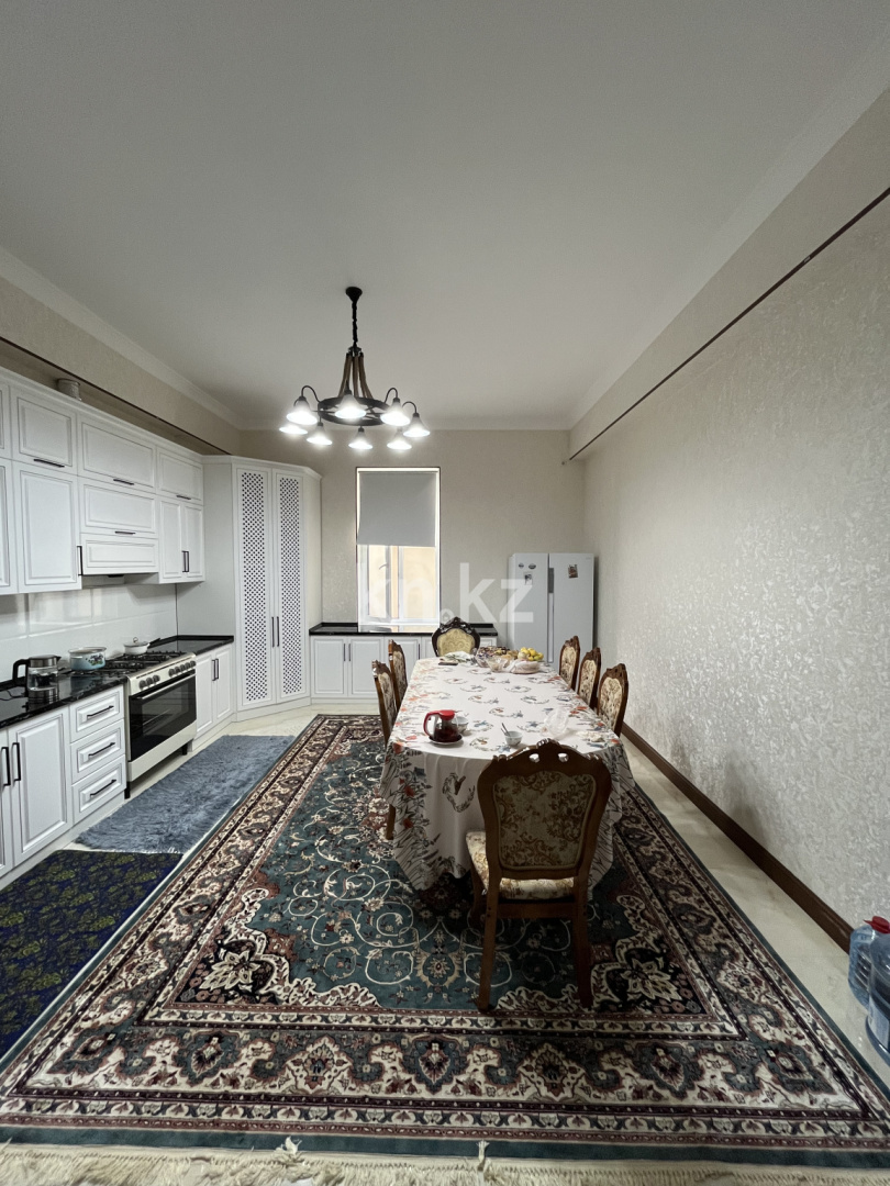 Продажа 7-комнатного дома, 470 м², ул. Байтурсынова, дом  182 - Продажа земельных участков в Карагандинской области фото 6 из 28