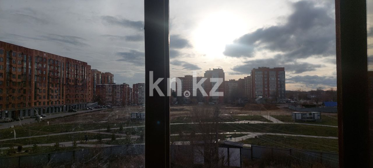 Продажа 9-комнатного дома, 517.9 м², Досжанова, дом  9 - Продажа квартир в Костанае фото 15 из 40