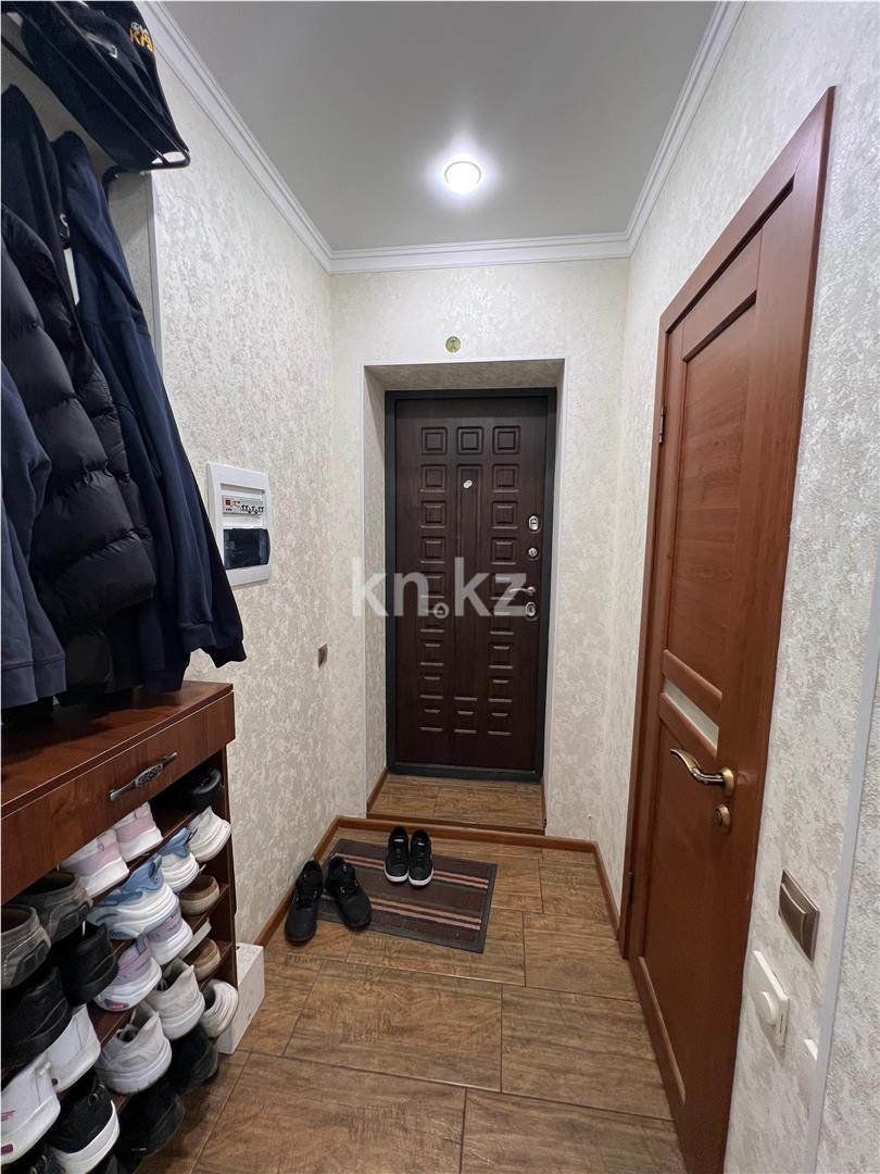 Продажа 2-комнатной квартиры, 42 м², ул. Ерубаева, дом  27 - Продажа  двухкомнатных квартир в Караганде фото 8 из 9