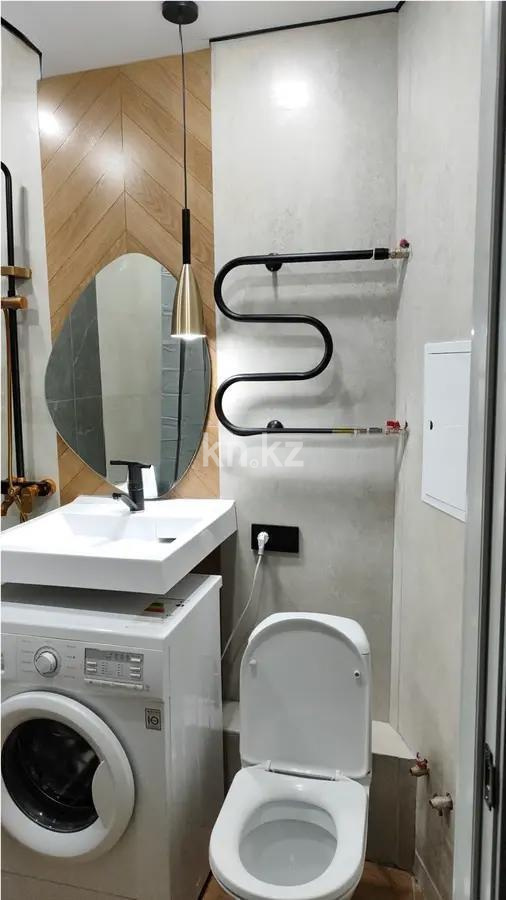 Продажа 2-комнатной квартиры, 45 м², мкр-н Коктем-3, дом  18 в Алматы - фото 2