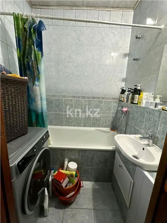 Продажа 3-комнатной квартиры, 65 м², мкр-н Тастак-2, дом  17 в Алматы - фото 4