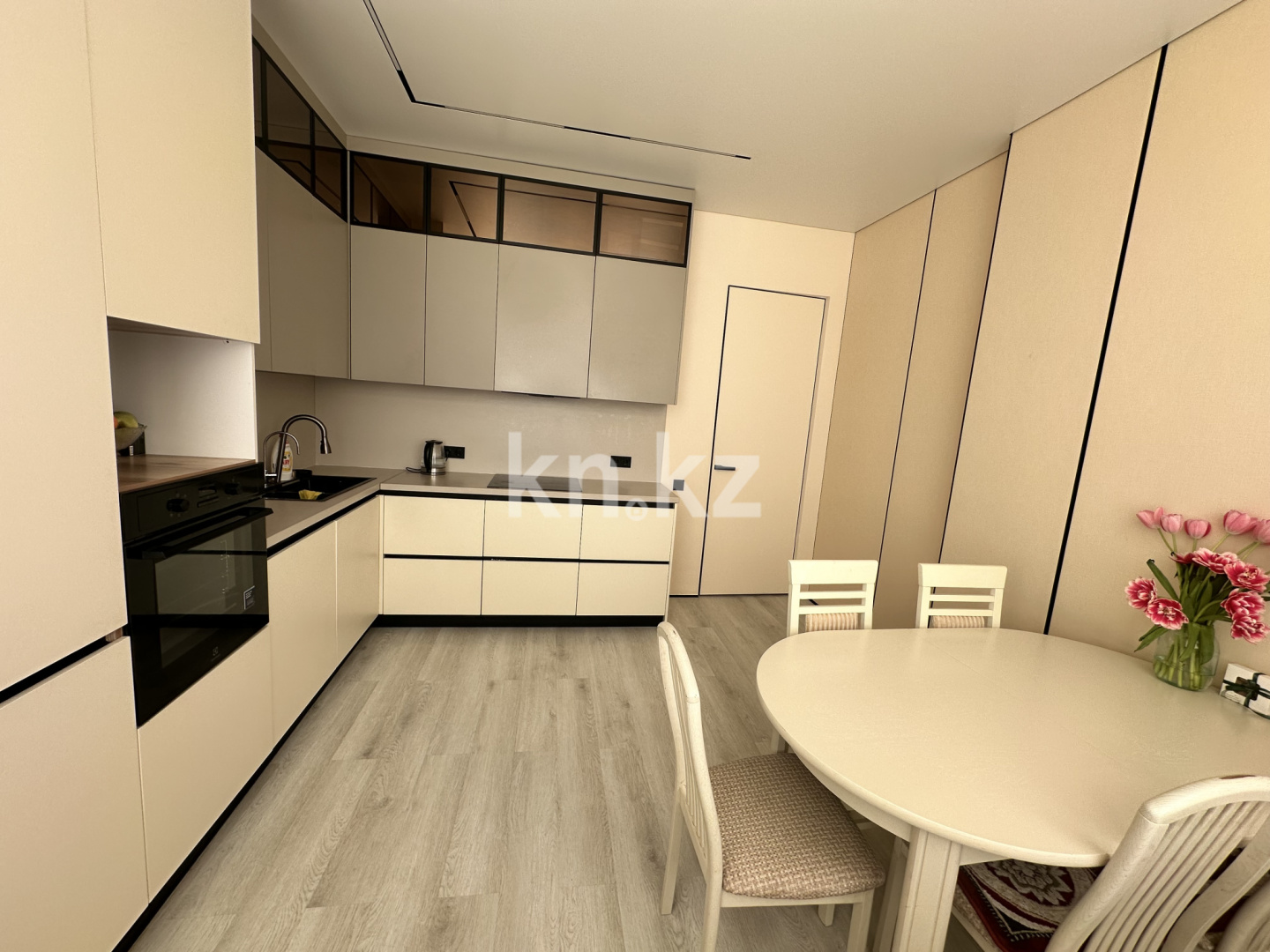 Продажа 3-комнатной квартиры, 95 м² - Продажа квартир в р-не Есиль Астаны фото 1 из 12