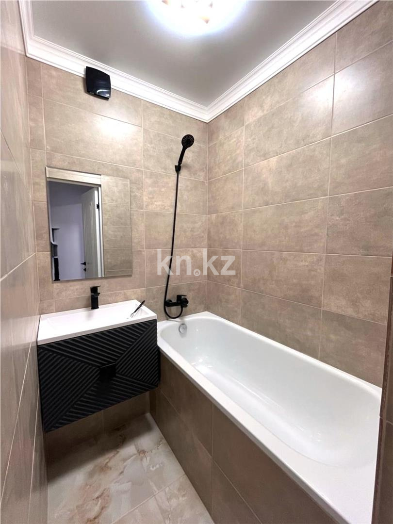 Продажа 4-комнатной квартиры, 60 м² в Караганде - фото 19