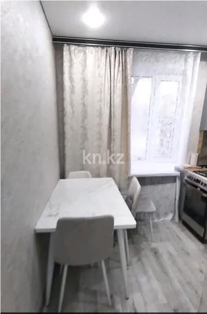 Продажа 2-комнатной квартиры, 48 м², мкр-н 15, дом  29 в Караганде - фото 3