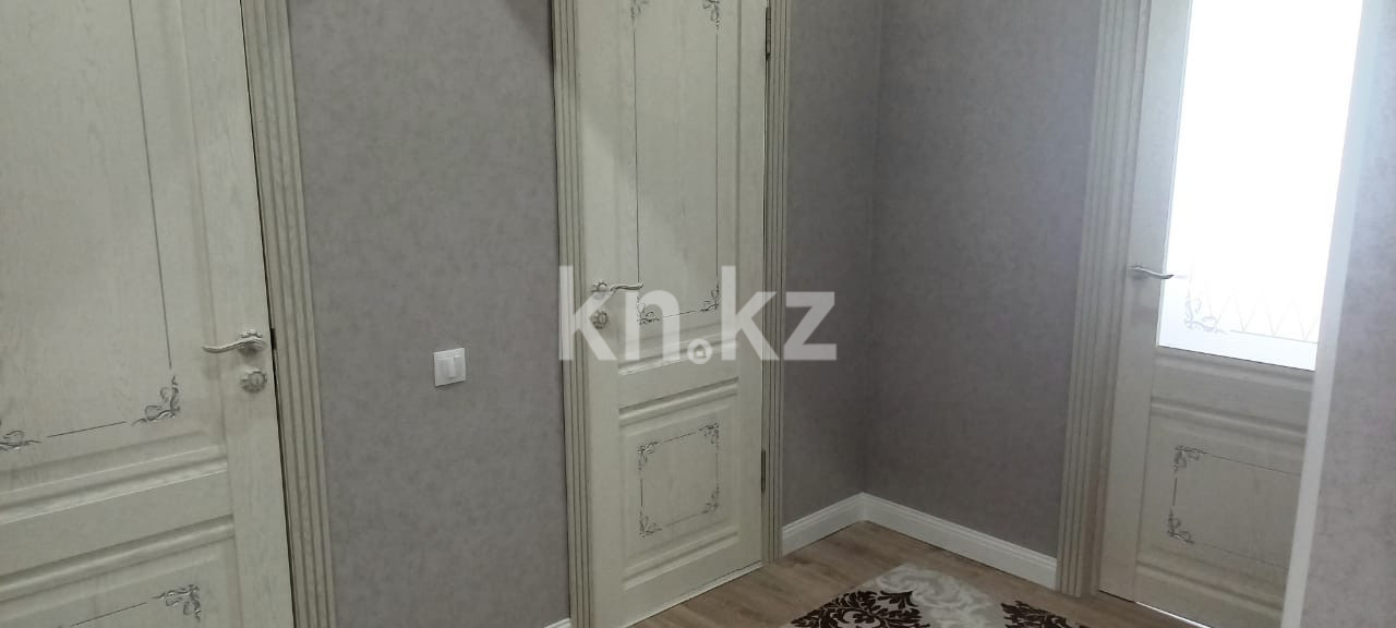 Продажа 3-комнатной квартиры, 81 м², ул. Муканова, дом  43/21 в Караганде - фото 30