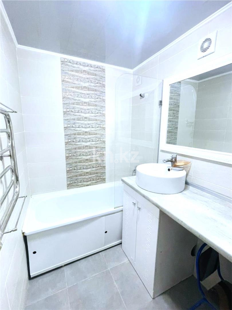 Продажа 4-комнатной квартиры, 73 м², ул. Муканова - Продажа  четырехкомнатных квартир в Караганде фото 12 из 13