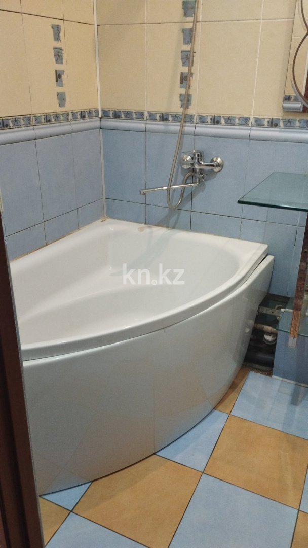 Аренда 1-комнатной квартиры, 35 м², Абая, дом  81 - Аренда квартир помесячно в Петропавловске фото 3 из 8