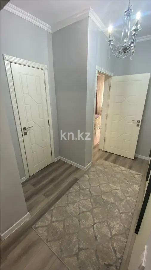 Продажа 2-комнатной квартиры, 80 м², мкр-н Аксай-5, дом  3б в Алматы - фото 6