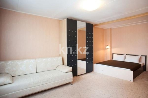 Аренда 1-комнатной квартиры, 35 м², пр. Богенбай батыра, дом  56 - Аренда квартир помесячно в Астане фото 1 из 3