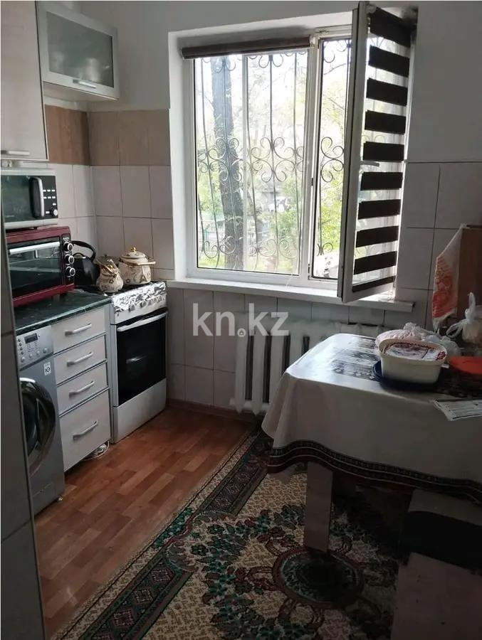 Продажа 2-комнатной квартиры, 46 м², мкр-н 3, дом  38 в Алматы - фото 2