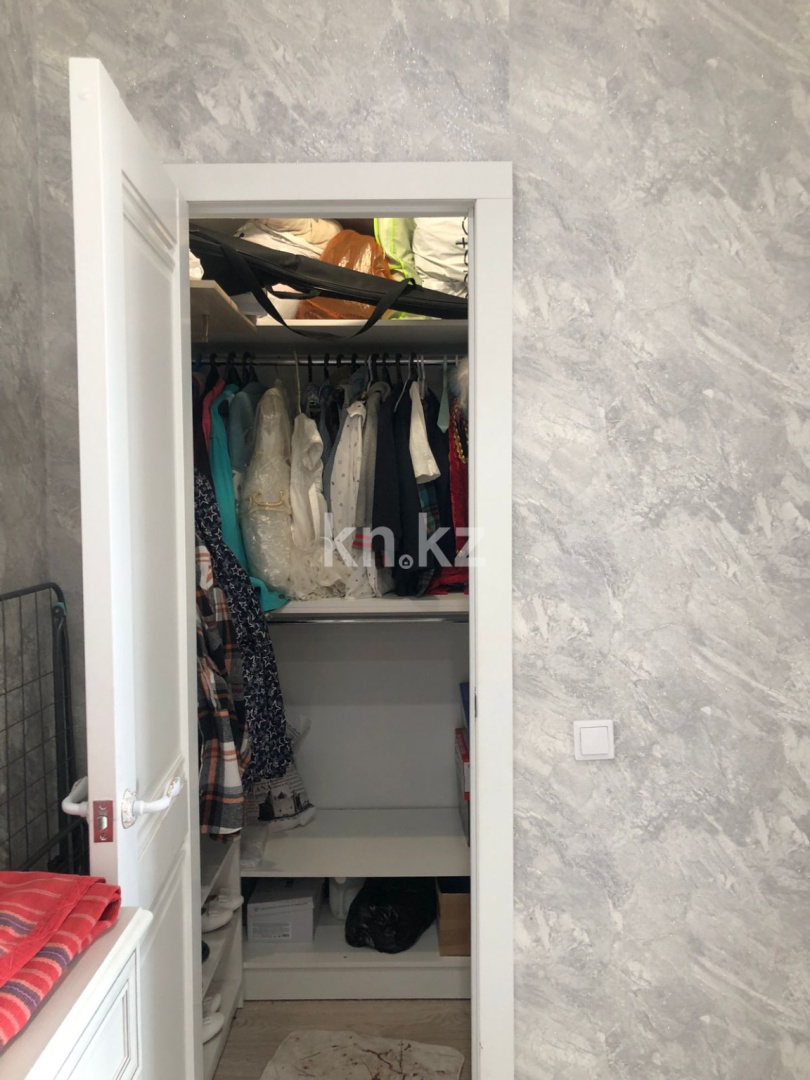 Продажа 2-комнатной квартиры, 68 м², ул. Момышулы, дом  26/3 - Продажа  двухкомнатных квартир в Караганде фото 13 из 18