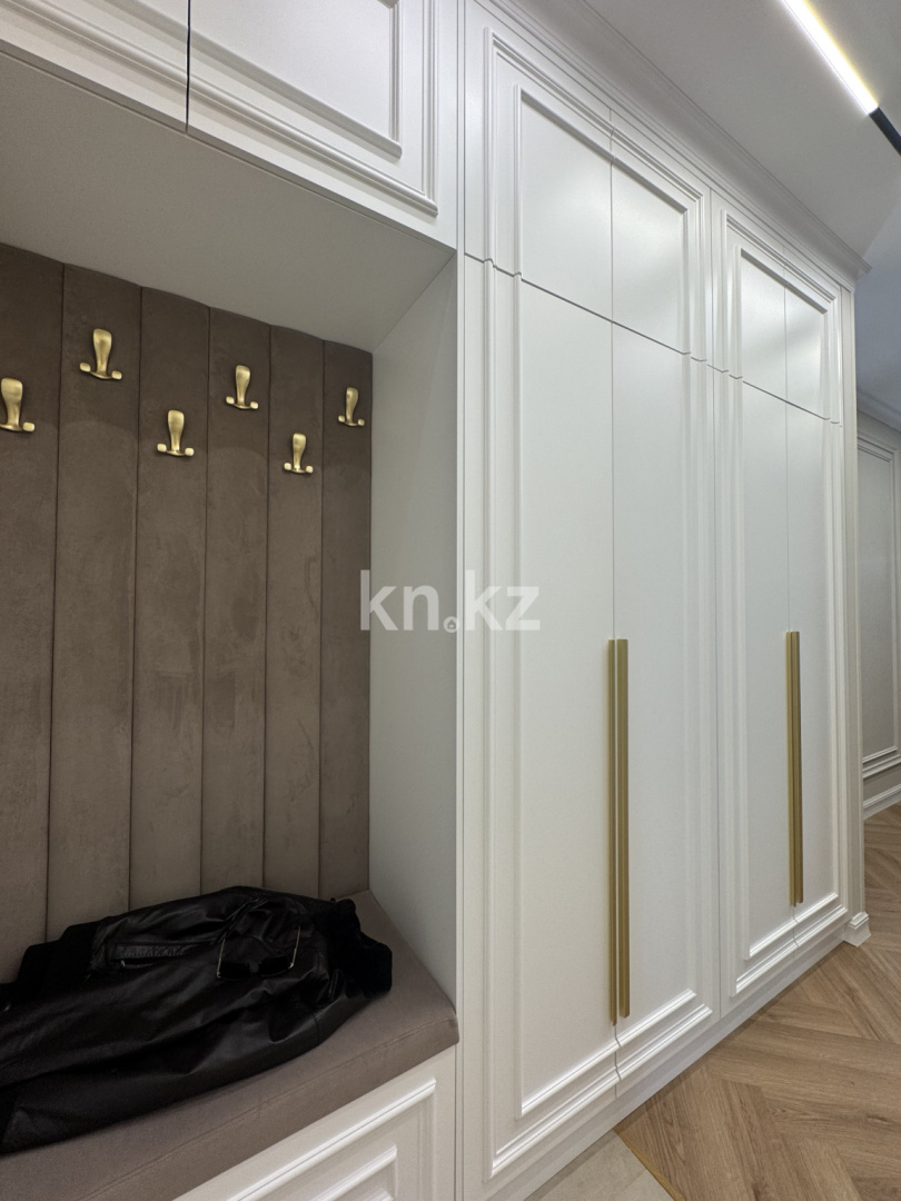 Продажа 3-комнатной квартиры, 115 м², ул. Утеген батыра, дом  11д - Продажа квартир в Алматы фото 36 из 40