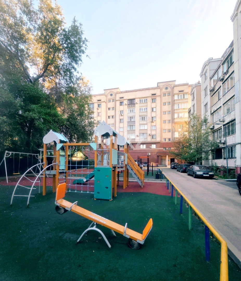 Продажа 5-комнатной квартиры, 138 м² в Алматы - фото 4