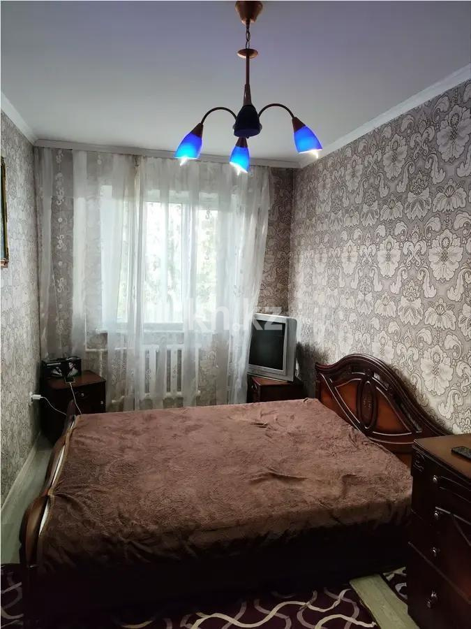 Продажа 4-комнатной квартиры, 76 м², 1 кв-л, дом  10 - Продажа  четырехкомнатных квартир в Караганде без посредников фото 2 из 7