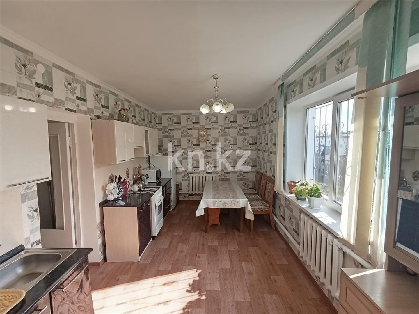 Продажа 4-комнатного дома, 80.4 м² - Продажа домов, коттеджей в Караганде фото 10 из 16