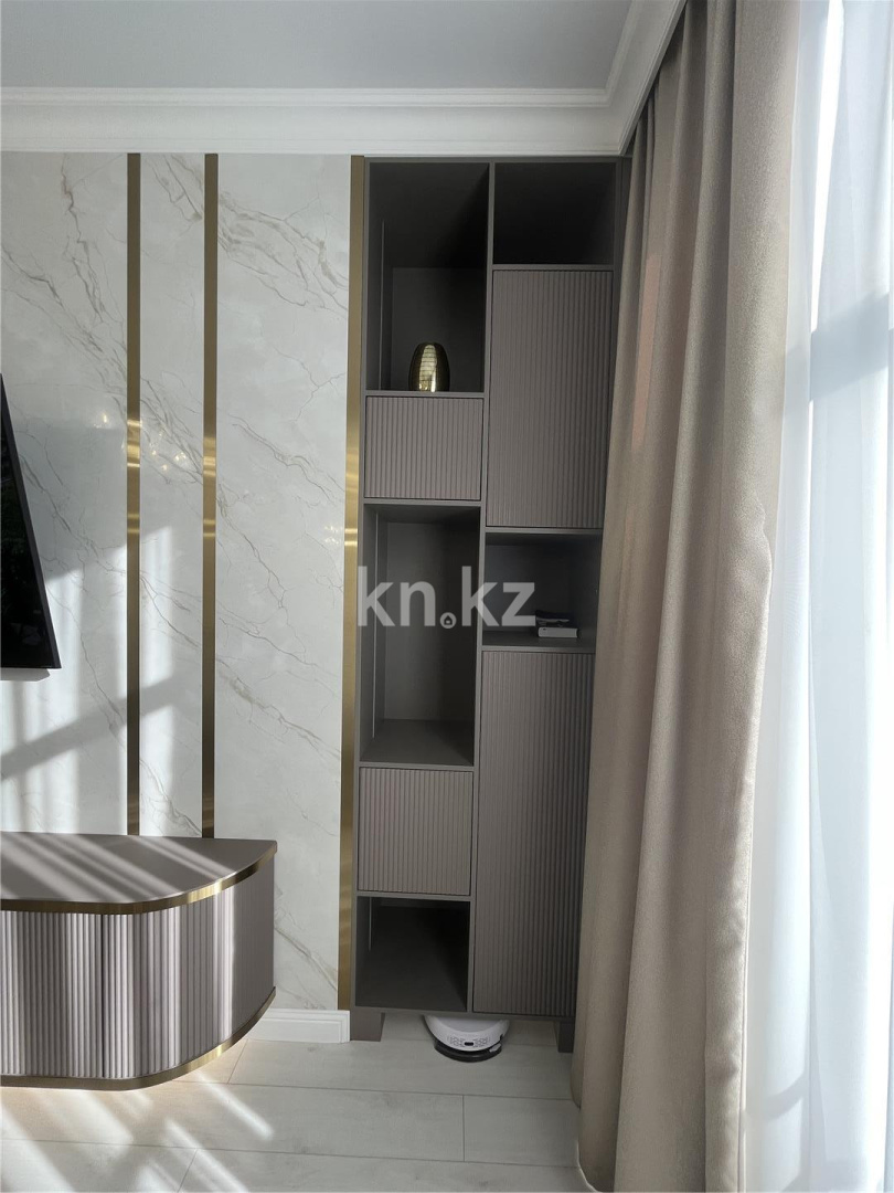 Продажа 3-комнатной квартиры, 110 м², ул. Ашимова, дом  21 в Караганде - фото 6