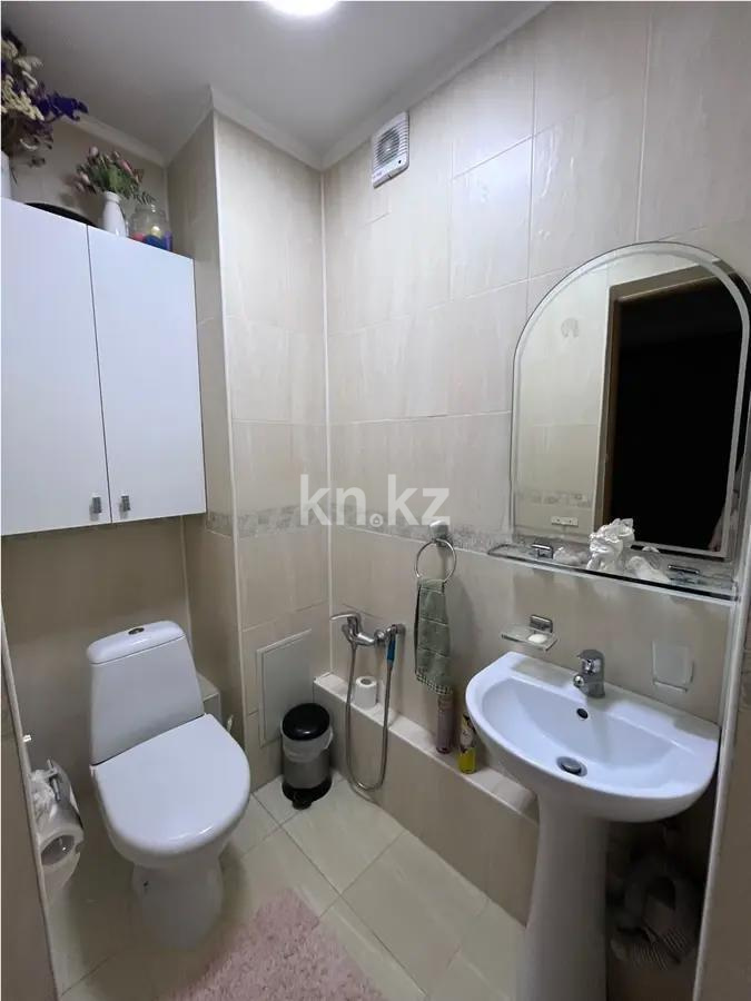 Продажа 3-комнатной квартиры, 96.3 м², ул. Тынышбаева, дом  3 - Продажа квартир в Алматы без посредников с фото фото 3 из 3