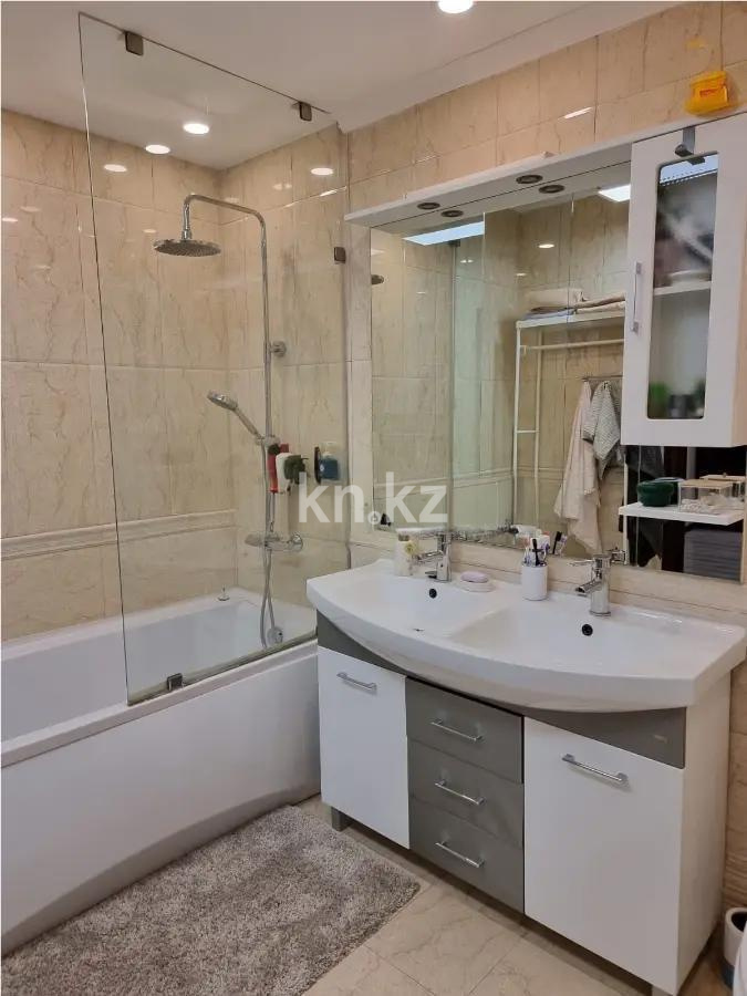 Продажа 4-комнатной квартиры, 169.2 м² в Алматы - фото 4