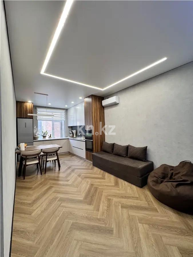 Продажа 2-комнатной квартиры, 56 м², ул. Ашимова, дом  17 - Продажа  двухкомнатных квартир в новостройках Караганды без посредников фото 1 из 5