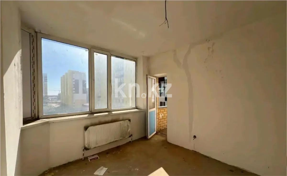 Продажа 3-комнатной квартиры, 80 м², ул. Караменде Би Шакаулы, дом  7 - Продажа  трехкомнатных квартир в новостройках Астаны фото 1 из 4