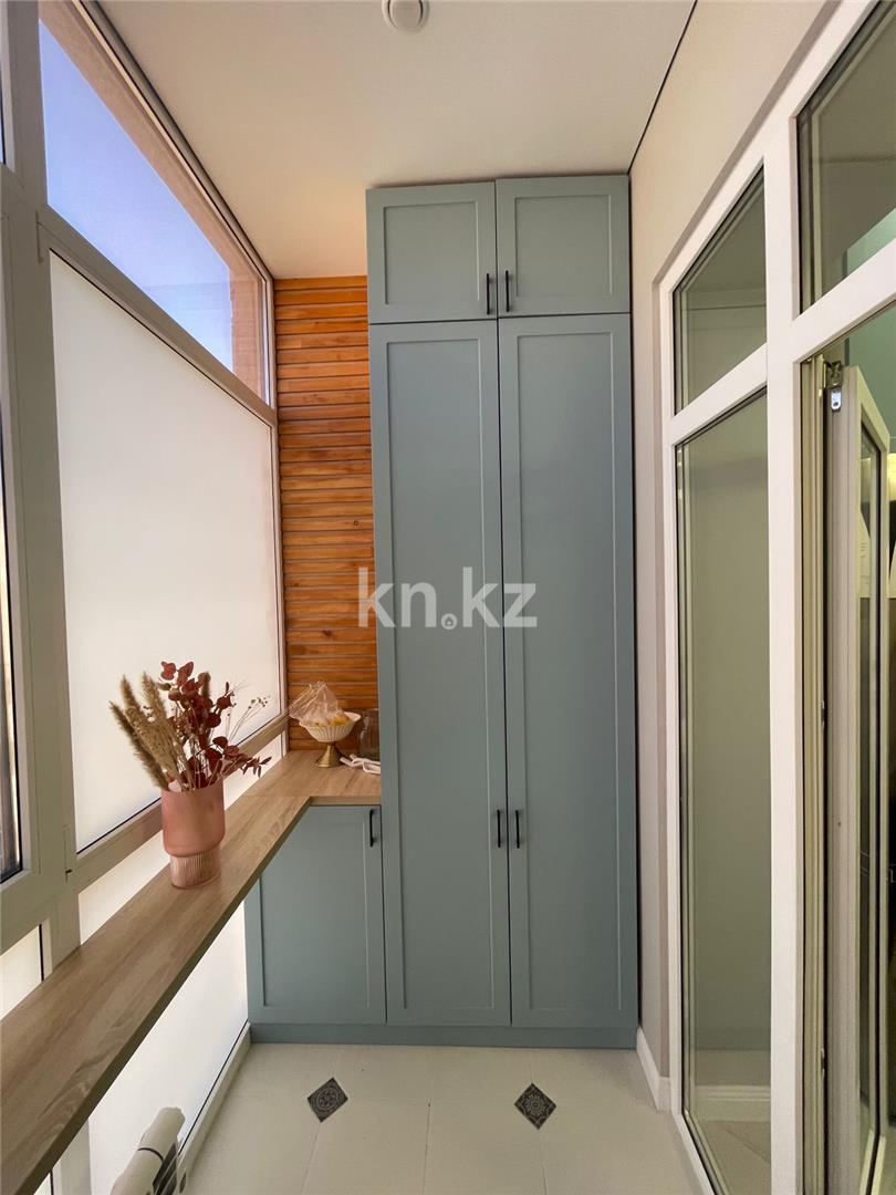 Продажа 3-комнатной квартиры, 90 м², ул. Муканова в Караганде - фото 9