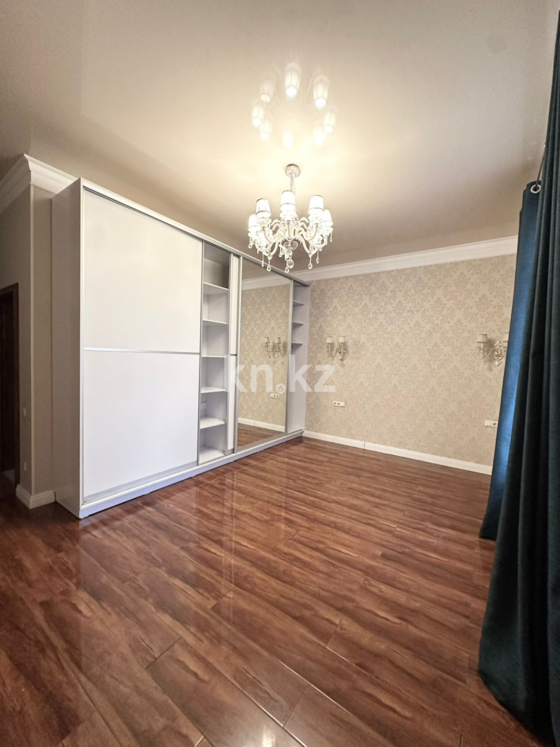 Продажа 5-комнатной квартиры, 240 м², ул. Романтиков - Продажа  пятикомнатных квартир в новостройках Астаны фото 7 из 12