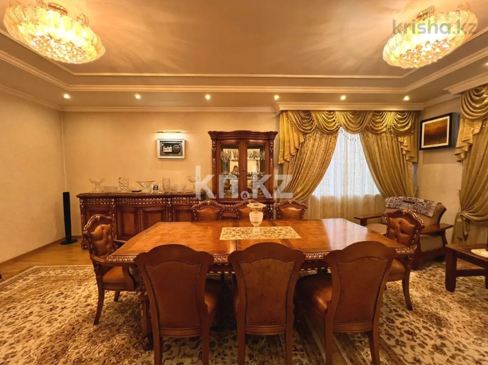 Продажа 5-комнатного дома, 433 м², ул. Ермекова - Продажа домов и коттеджей в Караганде без посредников фото 7 из 38