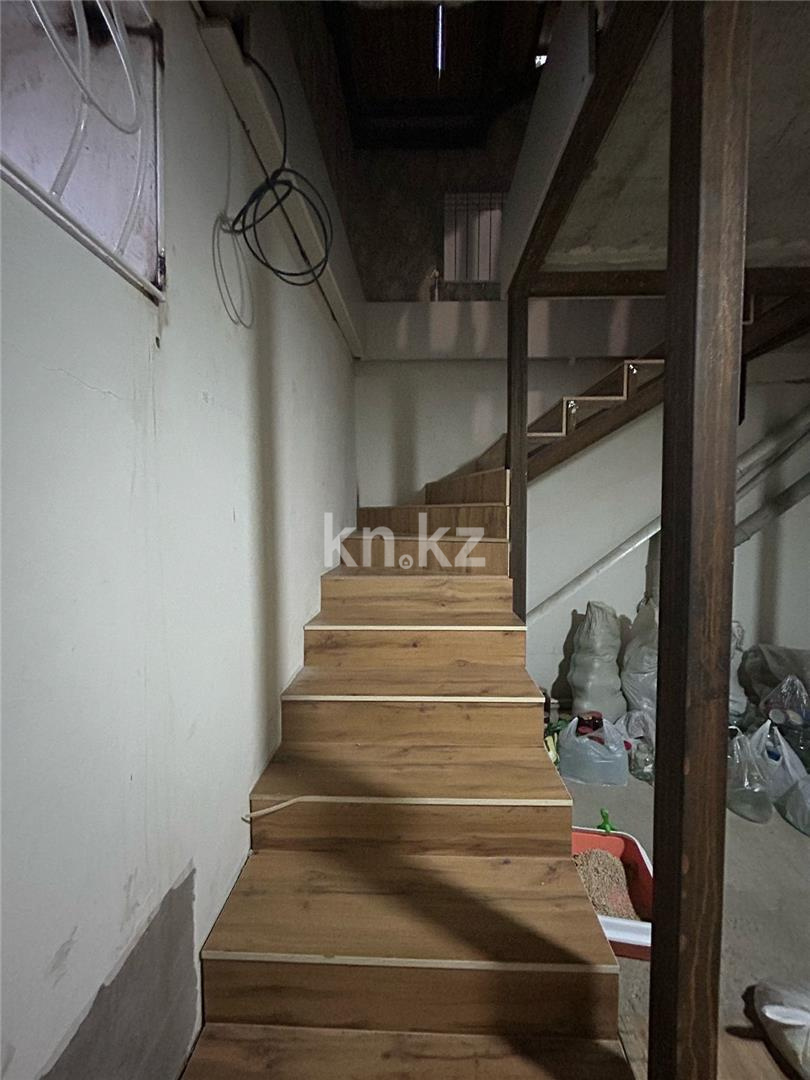 Продажа 7-комнатного дома, 355 м², ул. Жандарбековой - Продажа домов, коттеджей в Казахстане фото 21 из 22