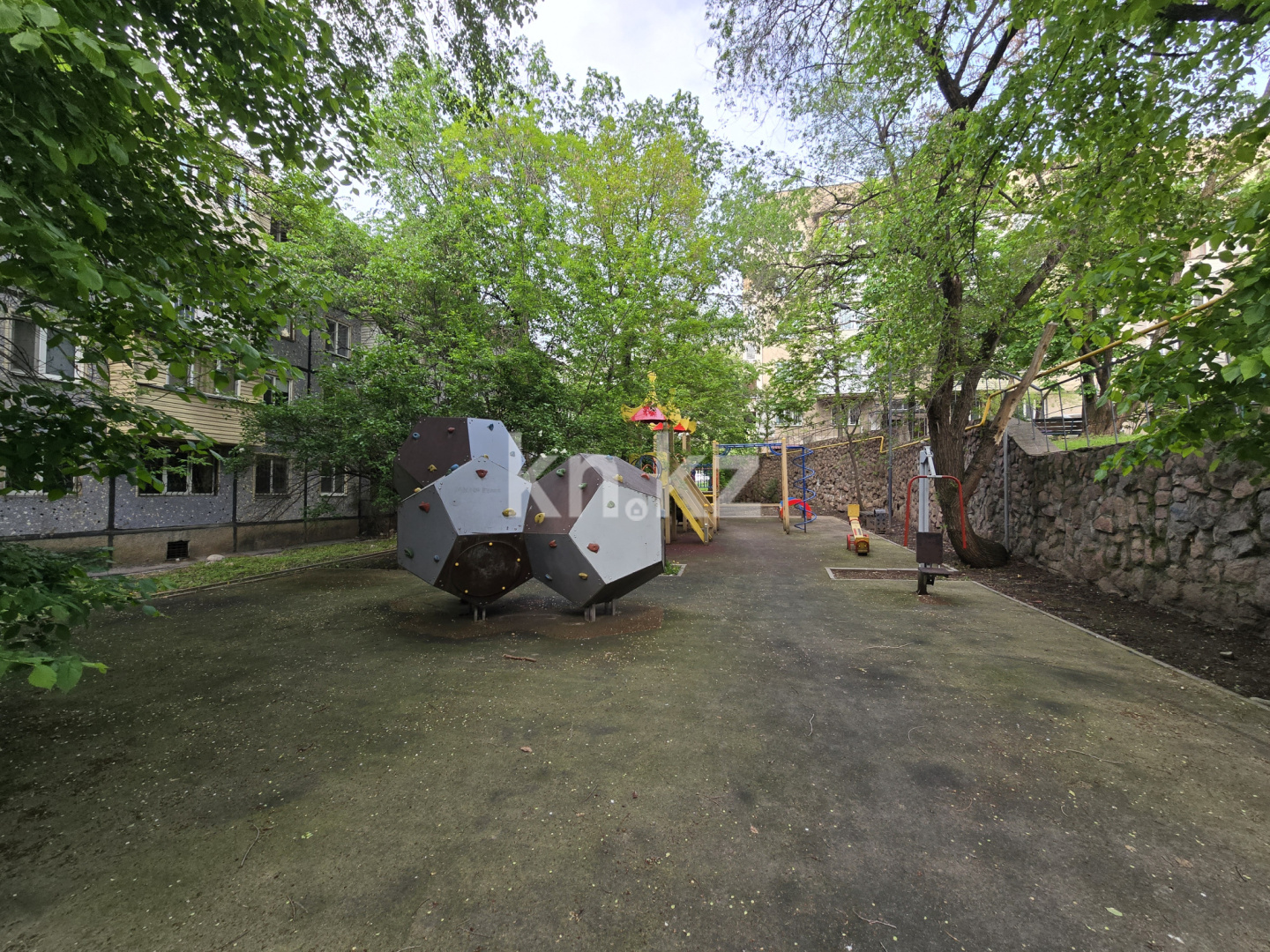 Продажа 3-комнатной квартиры, 66 м² в Алматы - фото 24