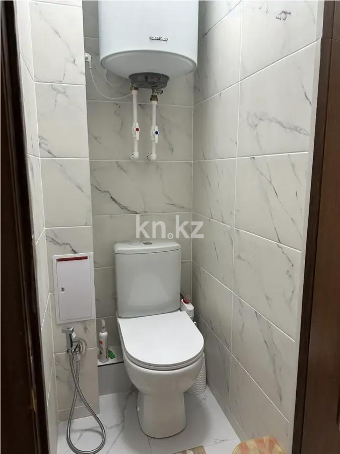 Продажа 4-комнатной квартиры, 81 м², мкр-н Голубые Пруды, дом  13 - Продажа  четырехкомнатных квартир в Караганде с фото фото 7 из 8