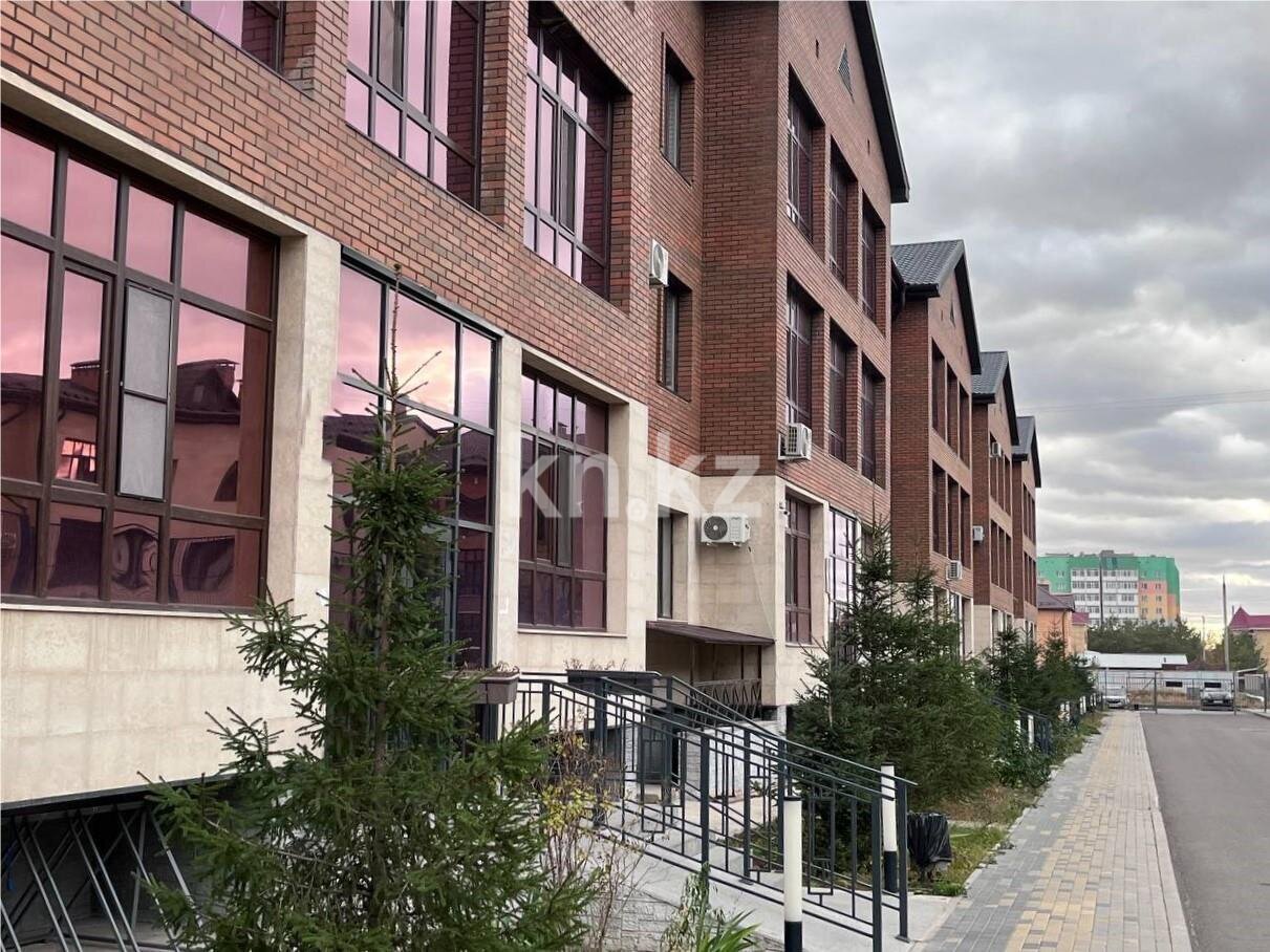 Продажа 3-комнатной квартиры, 84 м² в Караганде - фото 19