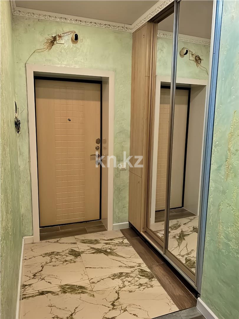 Продажа 3-комнатной квартиры, 77 м², мкр-н Голубые Пруды - Продажа квартир в Караганде фото 14 из 15