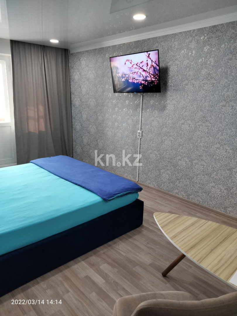 Аренда 2-комнатной квартиры посуточно, 45 м², пр. Металлургов, дом  7 - Аренда квартир посуточно в Темиртау фото 1 из 11