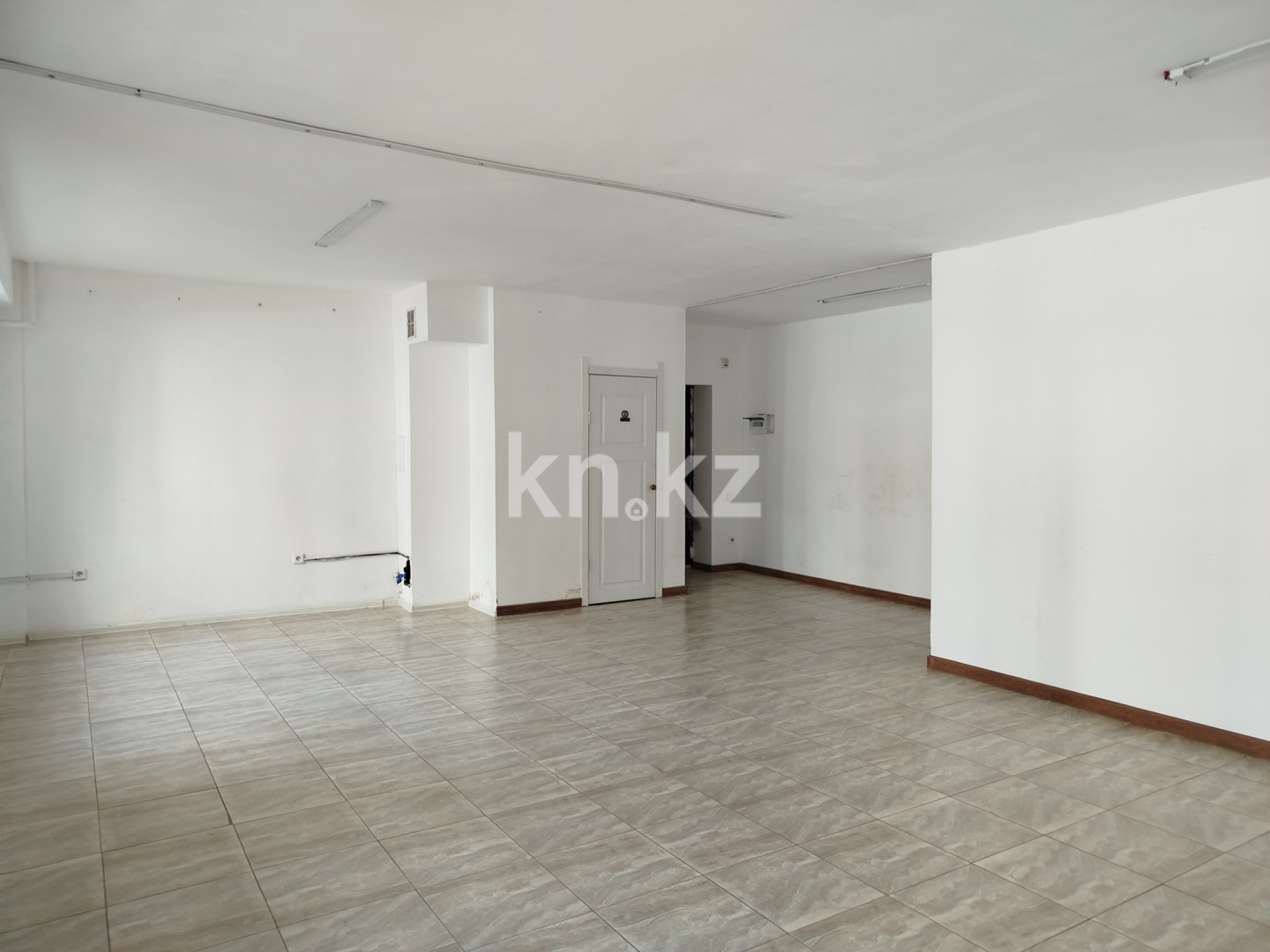 Продажа , 50.3 м², Шугыла - Продажа офисных и торговых помещений в Алматы с фото фото 5 из 13