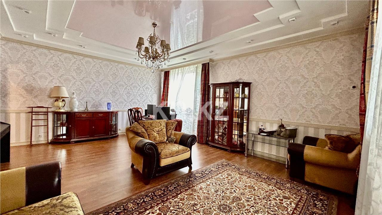 Продажа 4-комнатной квартиры, 181.8 м², ул. Кенесары в Астане - фото 3