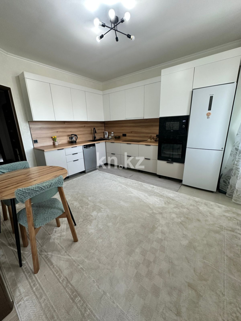 Продажа 2-комнатной квартиры, 70 м² в Астане